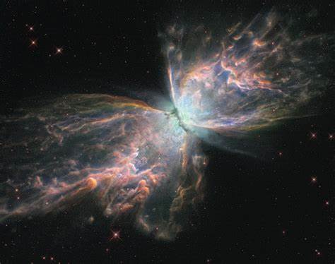 蝴蝶行星状星云